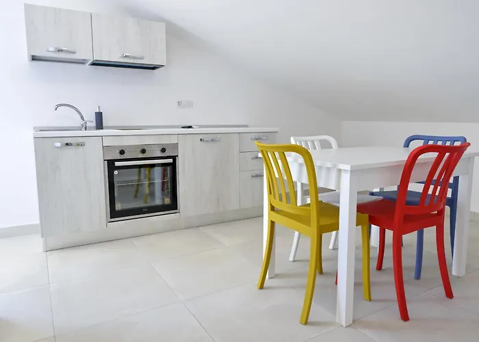 Espressioni 아그로폴리